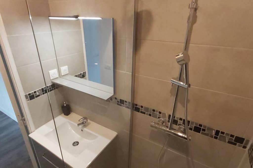 L'Escapade Parisienne Apartment Олне су Боа Екстериор снимка